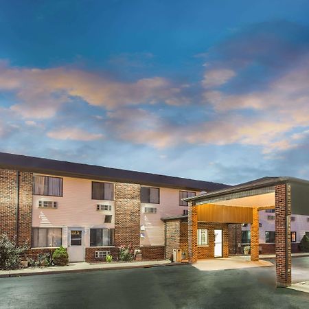 Super 8 By Wyndham Bourbonnais/Kankakee Area Buitenkant foto