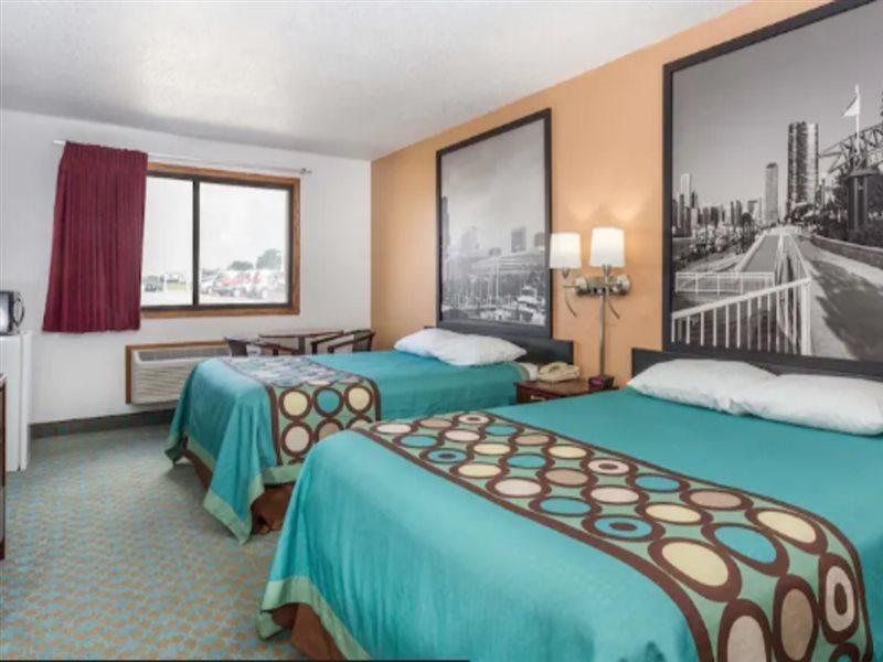Super 8 By Wyndham Bourbonnais/Kankakee Area Buitenkant foto
